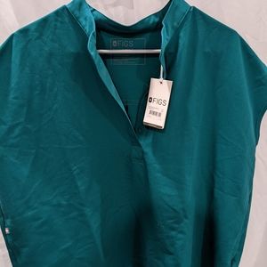 NWT FIGS Rafaela Scrub Top XL